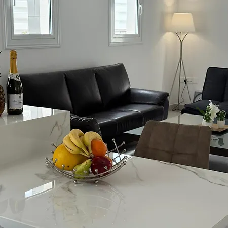 Villa Artemis - 150m From Kapparis